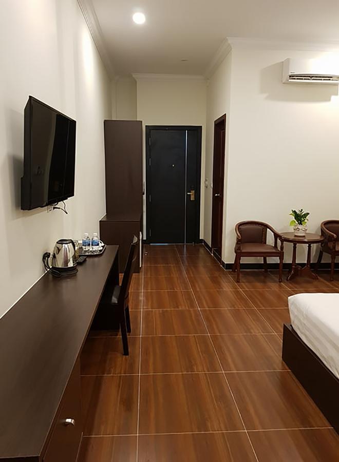 Apple Hotel Two - Near Phnom Penh Airport מראה חיצוני תמונה